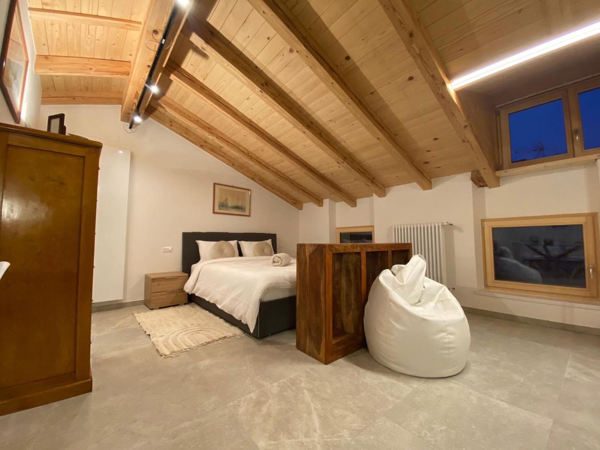 Al Vicolo Bed & Breakfast Trento Luaran gambar