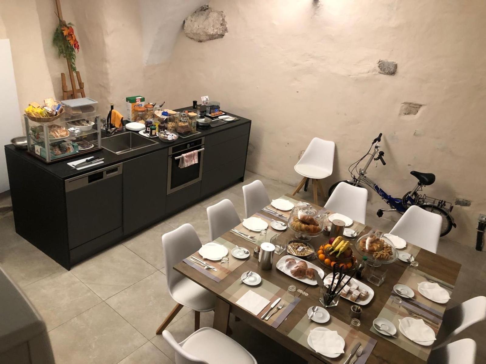 Al Vicolo Bed & Breakfast Trento Luaran gambar