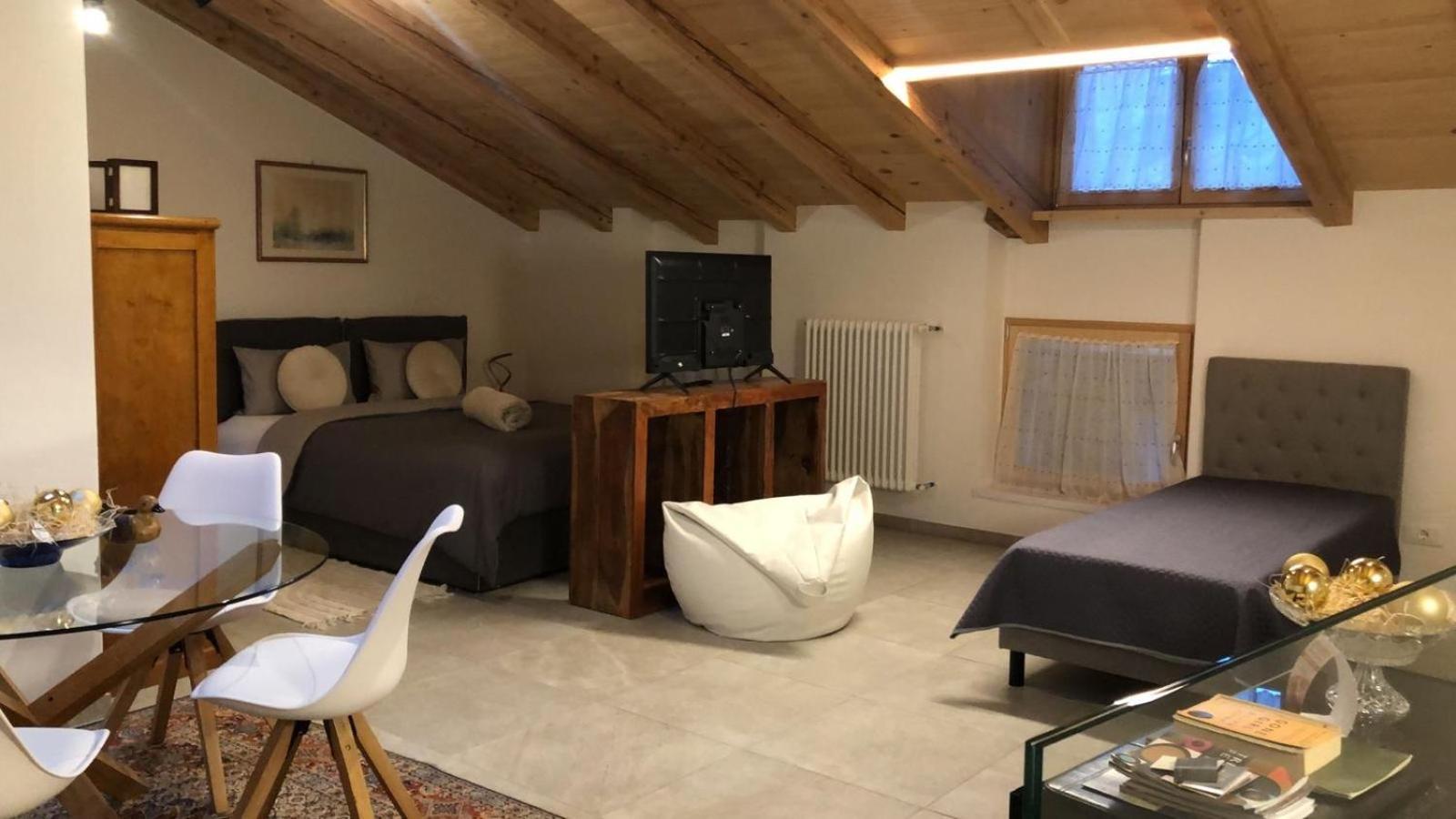 Al Vicolo Bed & Breakfast Trento Luaran gambar